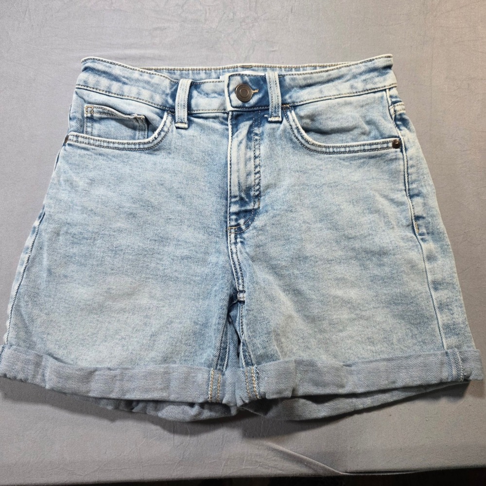LC Lauren Conrad Women Light Acid Wash High Rise Cuffed Denim Shorts Size‎ 2